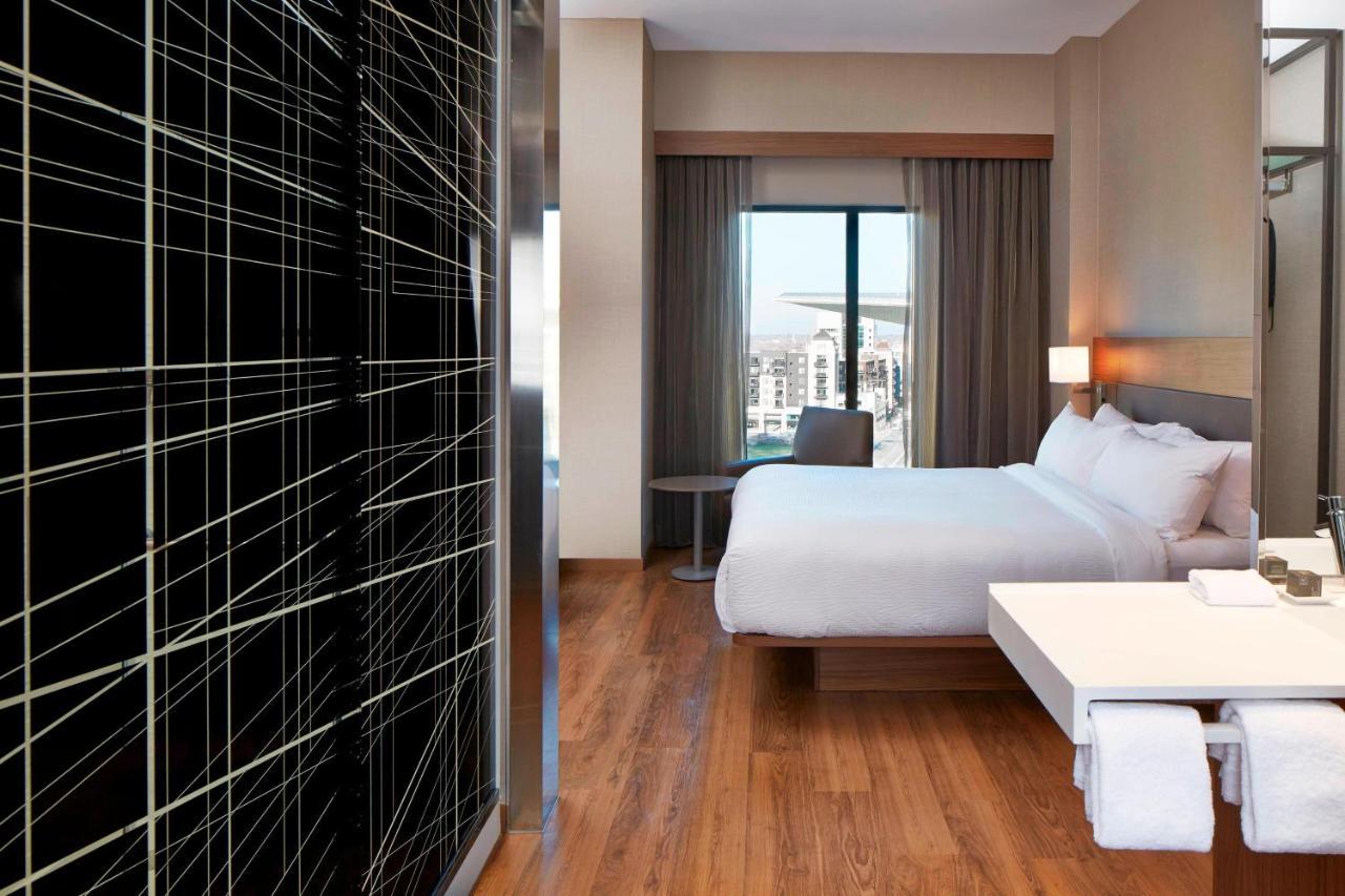 Ac Hotel By Marriott Minneapolis Downtown Extérieur photo