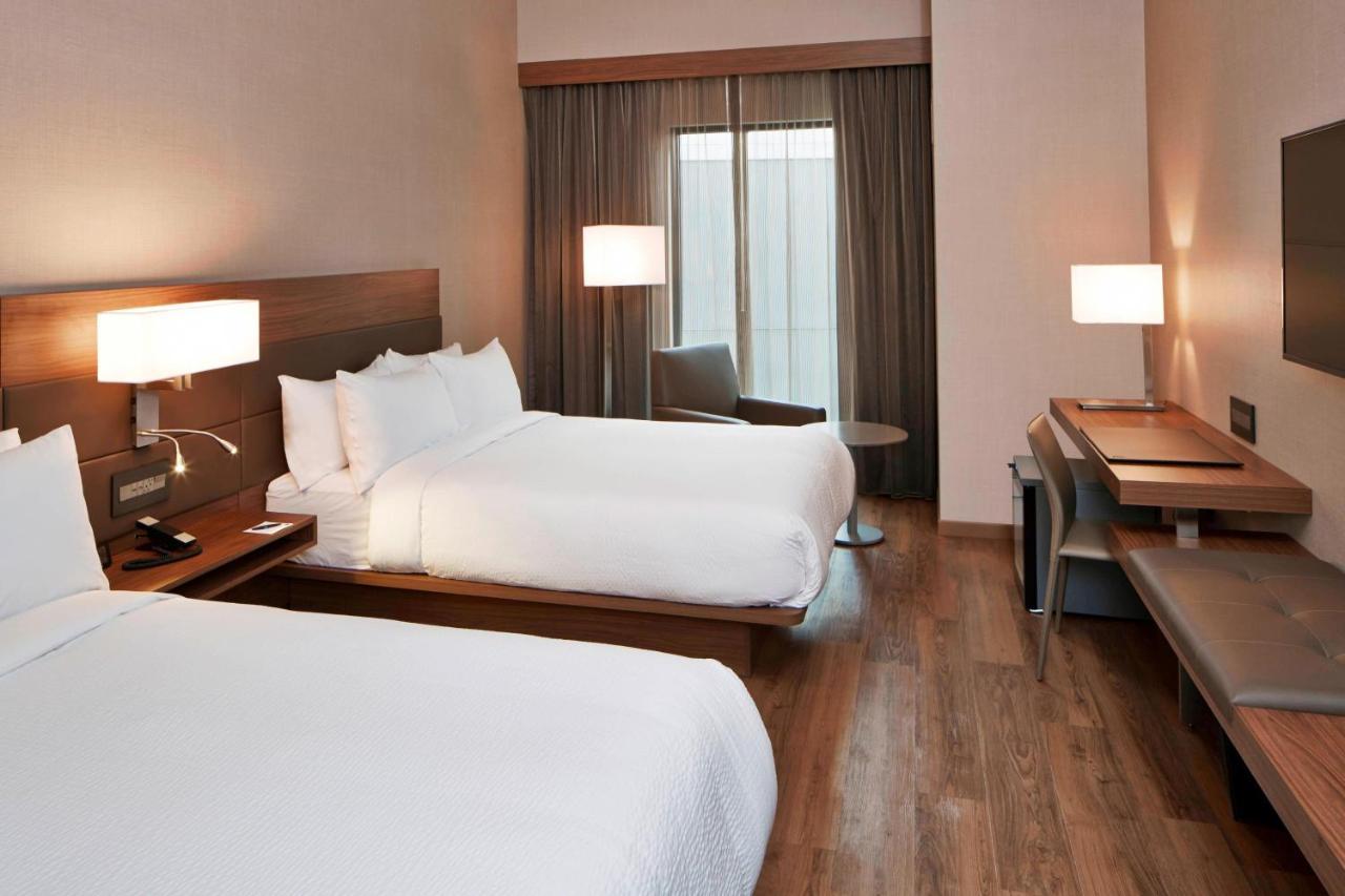 Ac Hotel By Marriott Minneapolis Downtown Extérieur photo