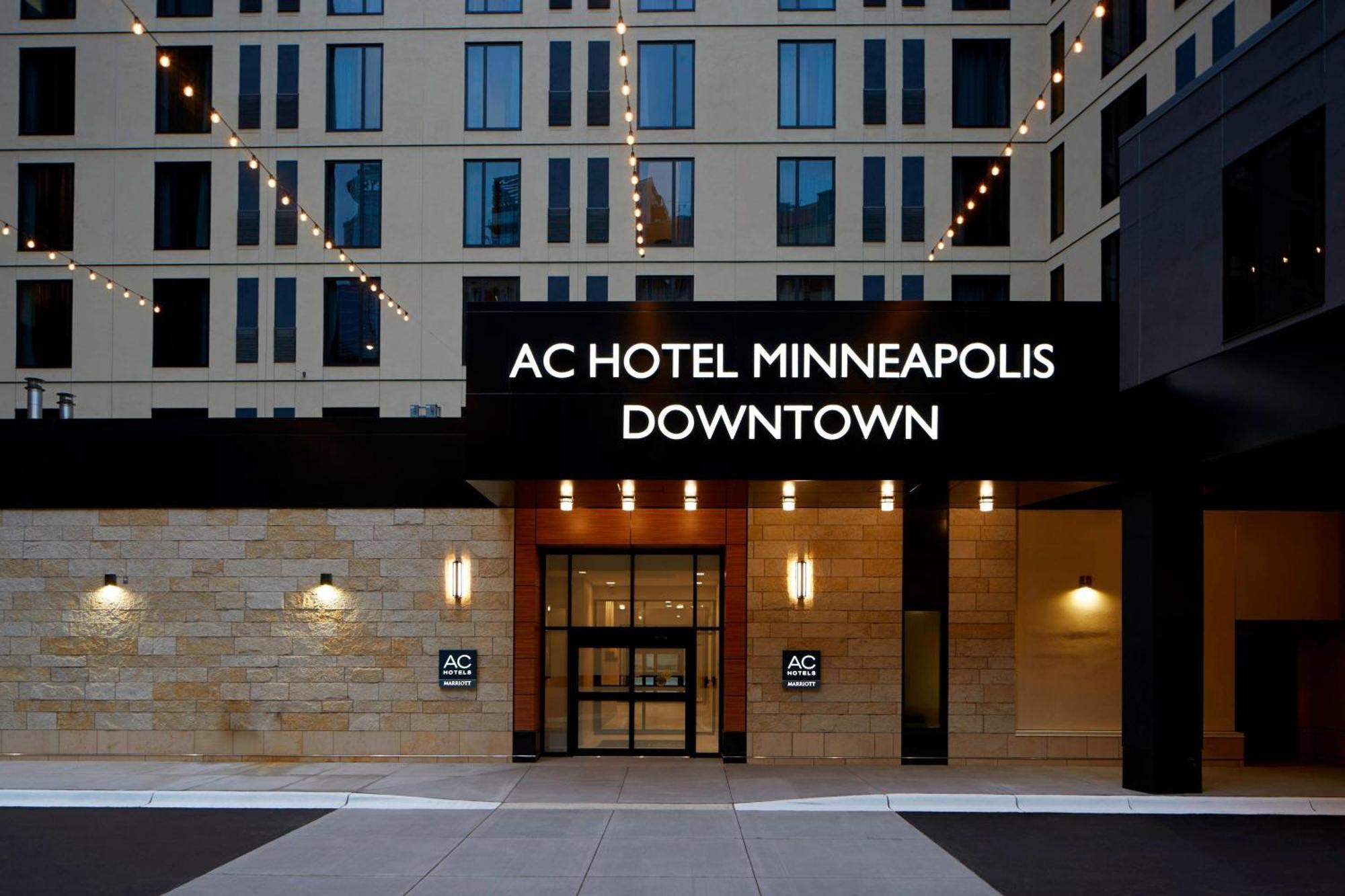 Ac Hotel By Marriott Minneapolis Downtown Extérieur photo